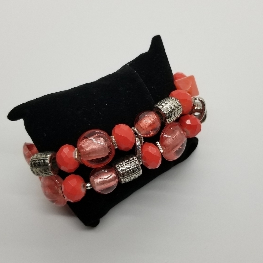 silver and pink beaded stretch 2-strand bracelet